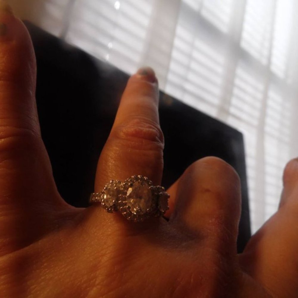SOLID STERLING SILVER RING WITH CUBIC ZIRCONIA